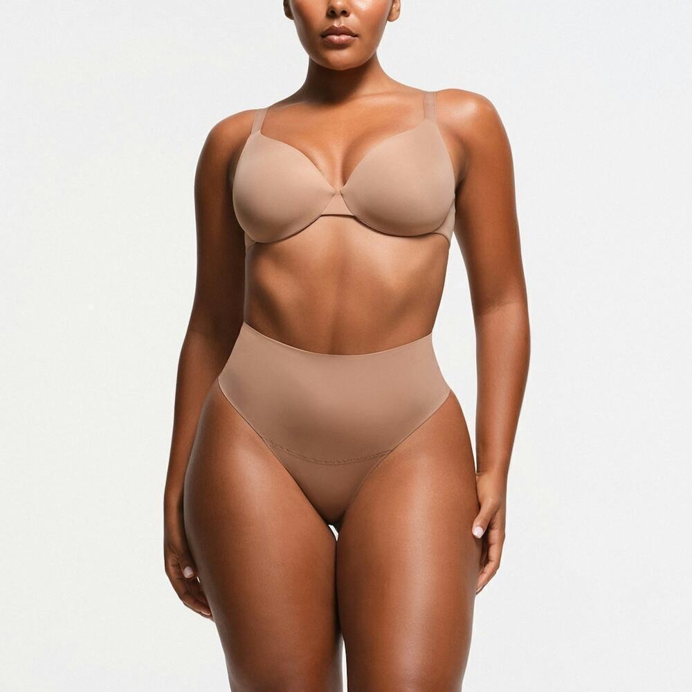 SKIMS Smoothing Intimates Lightly Lined FULL COVERAGE BRA SZ 40D In SIENNA NWT